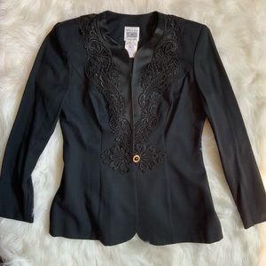 2/$15 Women’s skirt suit